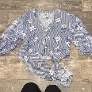 Elegant Floral Striped Blouse - Blue and White
